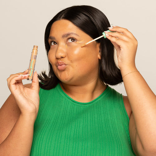 <div class="metafield-rich_text_field"><p>Use applicator to apply directly onto skin. Blend with our F214 Seamless Concealer Brush, finger or beauty sponge.</p></div>