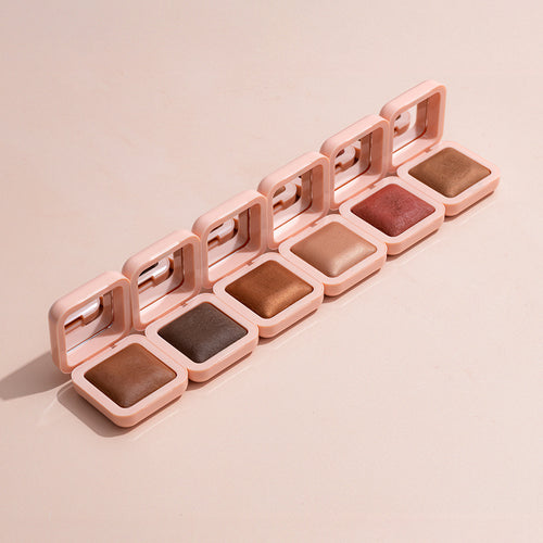 <div class="metafield-rich_text_field"><p>Using a powder brush, apply to your face and body where the sun naturally tans. For best results, pair with our Glow Milk Luminous Powder Blush for radiant, glowing skin.</p></div>